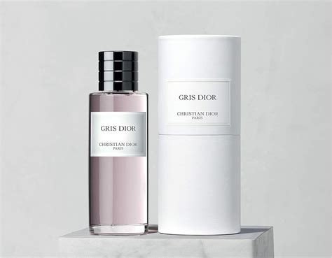 gris dior parfum femme|dior gris montaigne perfume price.